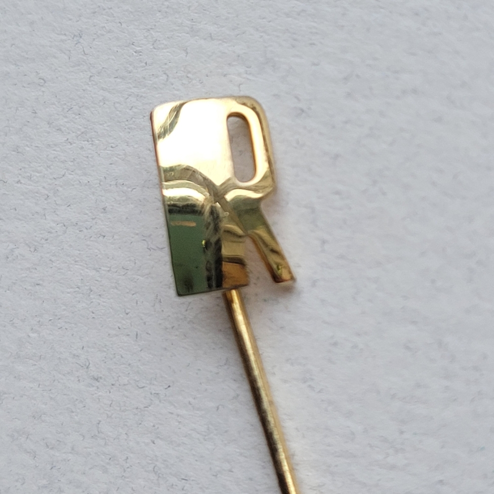 Vintage Letter 'R' Stick Pin